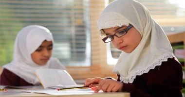 Obrazovanje djece u islamu i poduka Kur’anu